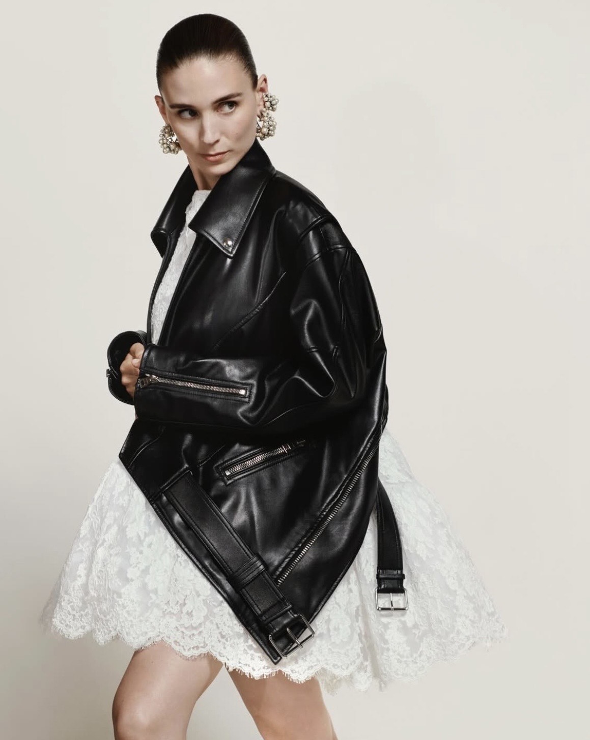 Rooney Mara en retrato clásico